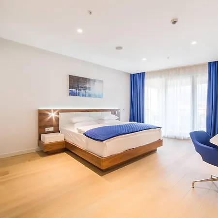 Hotel Adria 4*