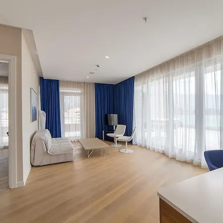 Adria Hotel 4*